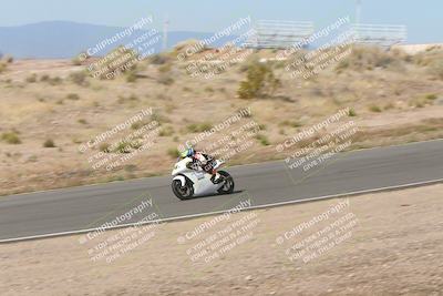 media/Apr-20-2025-AHRMA (Sun) [[393a79c373]]/Race/Group 11 early race/Turn 4b/